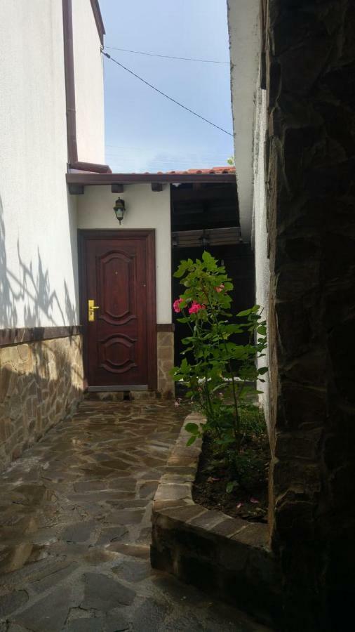 Hotel Relax Dobrinishte Exterior foto