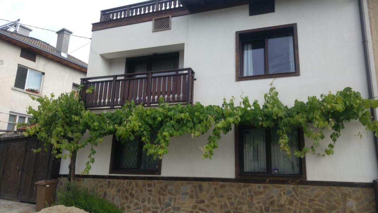 Hotel Relax Dobrinishte Exterior foto